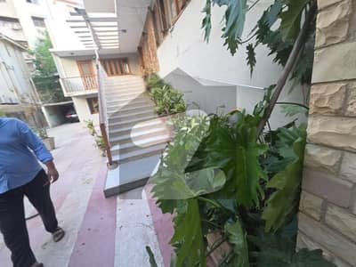 1464 Sq. Yds Prime Builder Opportunity 2-Side Corner Demolish Condition House for Sale PECHS Block 3 1464 Sq. Yds Prime Builder Opportunity 2-Side Corner Demolish Condition House for Sale PECHS Block 3