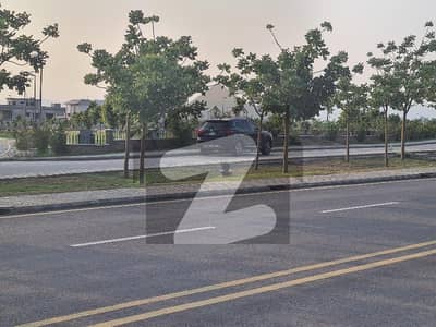 2kanal boulevard corner south-facing plot near to park luxurious location of Sector K Dha 5 isb