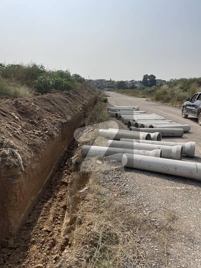 I-12/3 plot for sale back to Nust road size 25x50