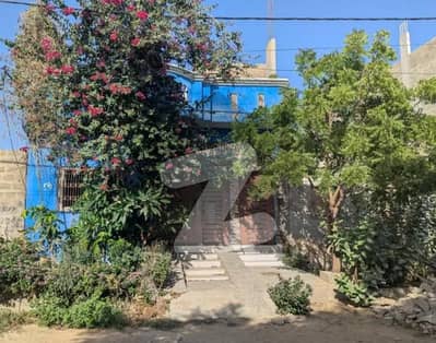 Beautiful House For Sale: Modern Design, Near Main Road & Market | Car/Bike Parking
