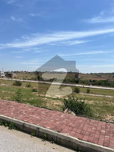 For Sale Plot Sacter E 10 Marla Bahria Town Phase 8 Rawalpindi