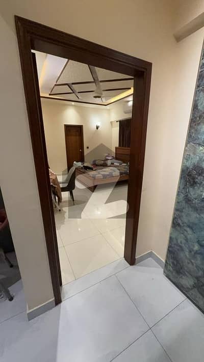 Top Floor Flat with Solar Tallest Building Of Khalid Bin Waleed Road