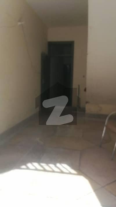 سبزہ زار سکیم لاہور میں 5 کمروں کا 4 مرلہ مکان 70.0 ہزار میں کرایہ پر دستیاب ہے۔ سبزہ زار سکیم لاہور میں 5 کمروں کا 4 مرلہ مکان 70.0 ہزار میں کرایہ پر دستیاب ہے۔