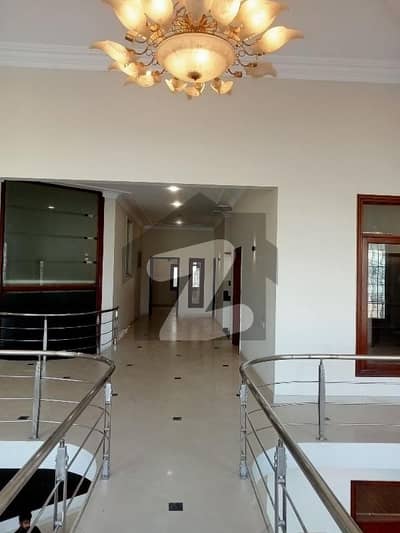 Jauhar Block 14 First Floor