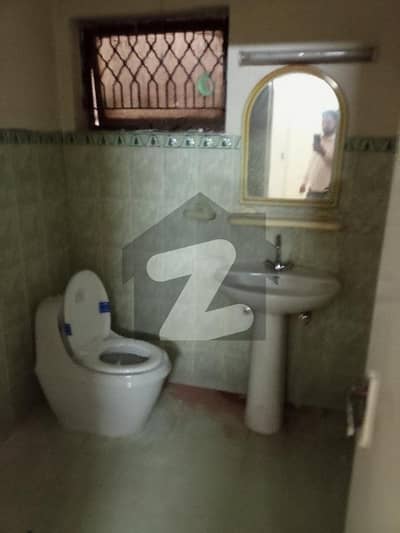 1 KANAL UPPER PORTION FOR RENT IN OLD OFFICER'S COLONY
