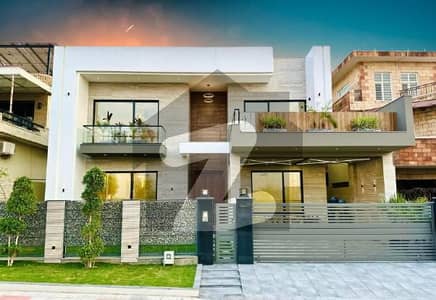 1 Kanal Beautiful House Available for in DHA 2 Islamabad