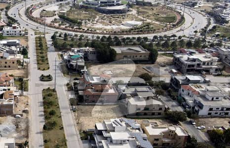ڈی ایچ اے فیز 2 - سیکٹر ای ڈی ایچ اے ڈیفینس فیز 2,ڈی ایچ اے ڈیفینس,اسلام آباد میں 1 کنال رہائشی پلاٹ 9.0 کروڑ میں برائے فروخت۔ ڈی ایچ اے فیز 2 - سیکٹر ای ڈی ایچ اے ڈیفینس فیز 2,ڈی ایچ اے ڈیفینس,اسلام آباد میں 1 کنال رہائشی پلاٹ 9.0 کروڑ میں برائے فروخت۔