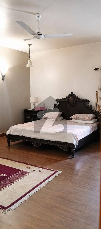 1000 Sq. Yards Owner Built Bungalow For Sale | Owner-Built Bungalow In One Of The Most Prime And Sought-After Locations Of DHA Phase V.