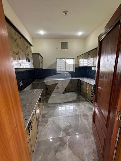 10 Marla Use Full House For Sale
