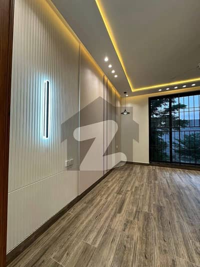 Luxury 10 Marla Brand New House For Sale