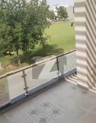 بحریہ آرچرڈ لاہور میں 5 کمروں کا 8 مرلہ مکان 1.0 لاکھ میں کرایہ پر دستیاب ہے۔