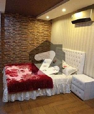 1 BED LIKE BRAND NEW LUXUEY FULLY FURNISHED FLAT FOR RENT IN jasmine BLOCK BAHRIA TOWN LAHORE