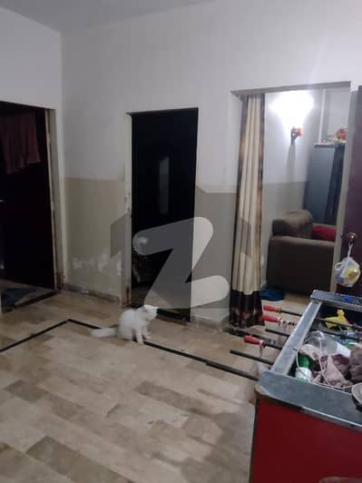 2 bed drawing and dinning flat available for sale in gulzar e hijri scheme 33