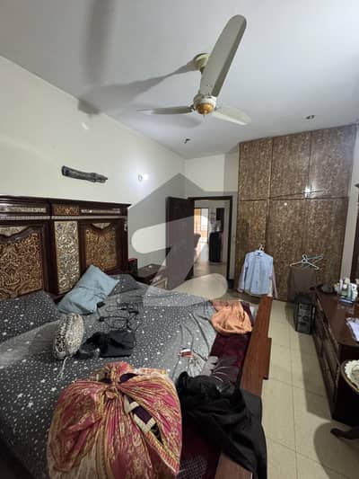 جوہر ٹاؤن لاہور میں 3 کمروں کا 8 مرلہ بالائی پورشن 70.0 ہزار میں کرایہ پر دستیاب ہے۔
