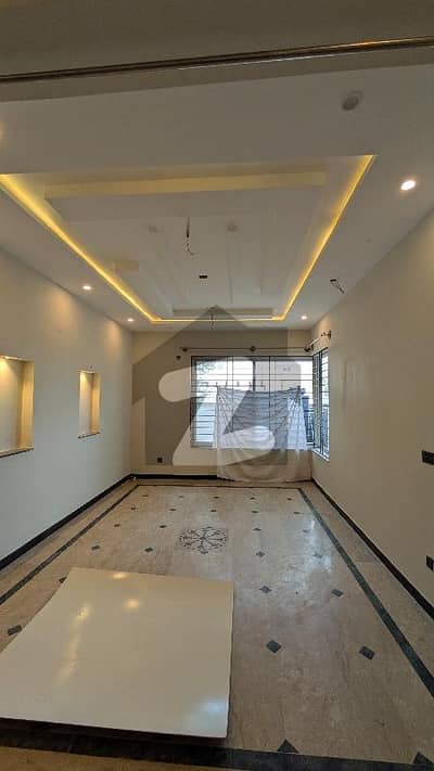 GULBERG RESIDENCIA 7 MARLA FULL HOUSE FOR RENT