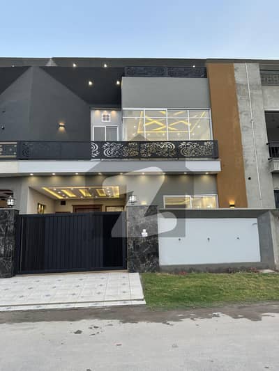 5.16 Marla Brand New Triple Story House For Sale Buch Executive Villas Multan  . . . . . . Prime Location Manik Block. . . . . .