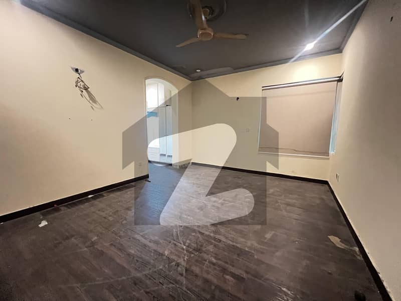 1KANAL UPPER PORTION IN DHA PHASE 1 1KANAL UPPER PORTION IN DHA PHASE 1