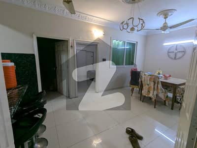 ڈیفینس ویو سوسائٹی کراچی میں 2 کمروں کا 5 مرلہ بالائی پورشن 1.25 کروڑ میں برائے فروخت۔