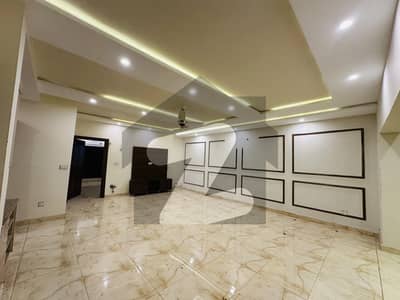 Elegant 15 Marla House with 5 Marla Green Lawn available for Rent