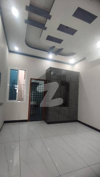 Near 60 ft street,,3 bedroom house