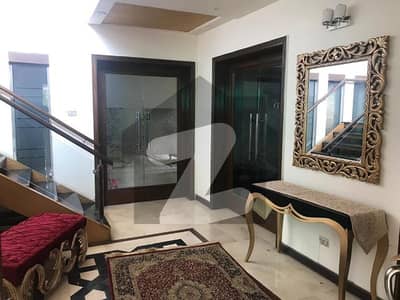 لیک سٹی میڈوز لاہور میں 3 کمروں کا 1 کنال بالائی پورشن 1.0 لاکھ میں کرایہ پر دستیاب ہے۔ لیک سٹی میڈوز لاہور میں 3 کمروں کا 1 کنال بالائی پورشن 1.0 لاکھ میں کرایہ پر دستیاب ہے۔