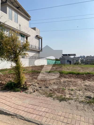 Plot For Sale In Bahria Town Phase 8 Sector F-1 Plot For Sale In Bahria Town Phase 8 Sector F-1