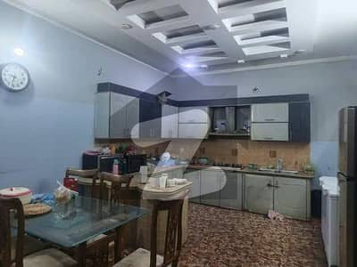 Ideal 400 Square Yards House Available In Gulistan-e-Jauhar - Block 13, Karachi Ideal 400 Square Yards House Available In Gulistan-e-Jauhar - Block 13, Karachi