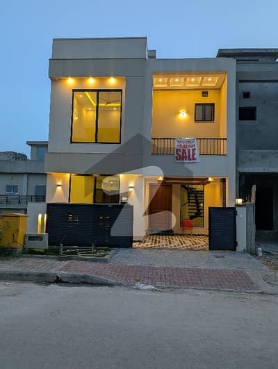 5 Marla Brand New Ultra Modern Designer House For Sale|In 5 Marla Brand New Ultra Modern Designer House For Sale|In