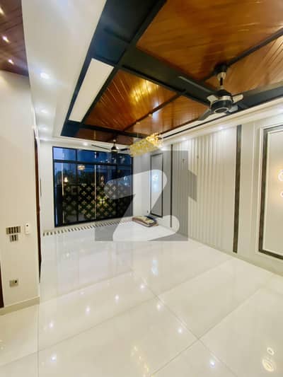Beautiful 5 Marla Luxury House For Sale In Central Park Housing Scheme