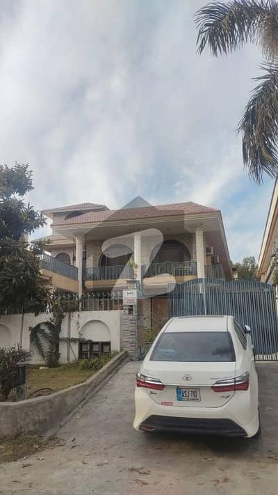 1 Kanal Beautiful Upper Portion For Rent In F-11/2 Islamabad