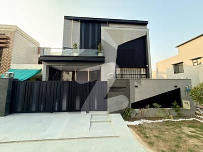 10 MARLA BRAND NEW ULTRA MODERN DESIGN HOUSE FOR SALE IN DHA RAHBER