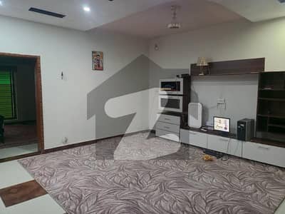 8 Marla Full House at Prime Location in DHA Rahber