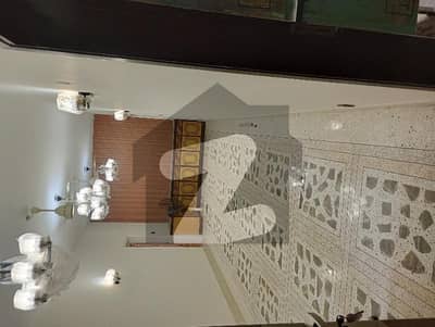 460 Yards 1st Floor For Rent