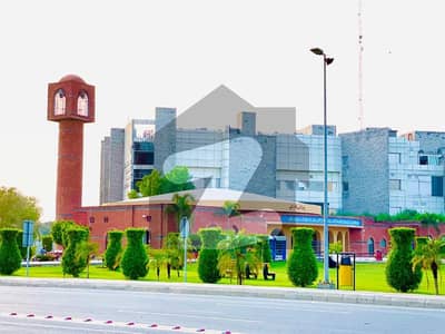 بحریہ آرچرڈ فیز 1 ۔ ایسٹزن بحریہ آرچرڈ فیز 1,بحریہ آرچرڈ,لاہور میں 4 مرلہ کمرشل پلاٹ 2.6 کروڑ میں برائے فروخت۔