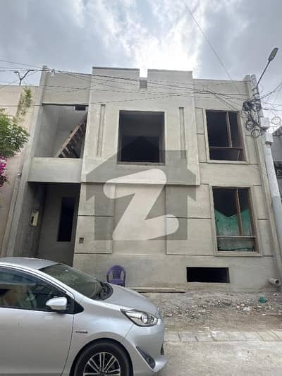 ڈی ایچ اے فیز 7 ایکسٹینشن ڈی ایچ اے ڈیفینس,کراچی میں 5 کمروں کا 5 مرلہ مکان 7.5 کروڑ میں برائے فروخت۔