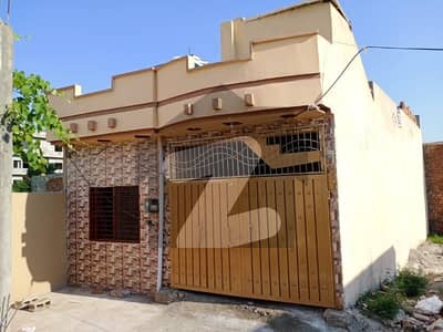 ترلائی اسلام آباد میں 2 کمروں کا 5 مرلہ مکان 1.0 کروڑ میں برائے فروخت۔ ترلائی اسلام آباد میں 2 کمروں کا 5 مرلہ مکان 1.0 کروڑ میں برائے فروخت۔