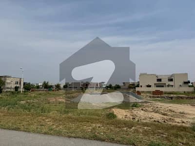 1 Kanal Hot Location Plot for Sale in DHA Phase 7 Block Z2 Plot No 1147 | Near 70 Ft Wide Road