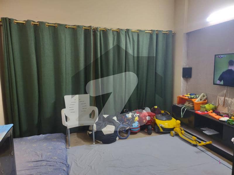 1100 Square Feet 2-Bed DD Apartment 1100 Square Feet 2-Bed DD Apartment