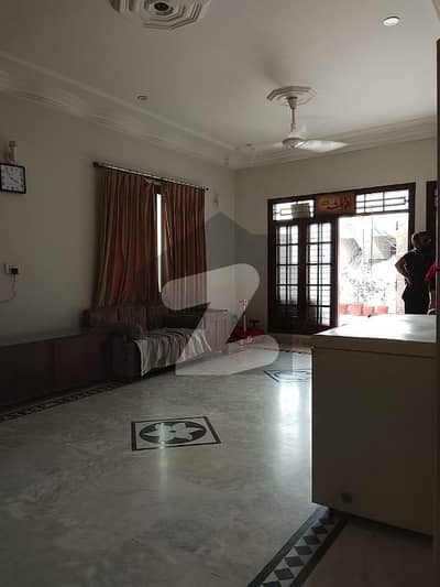 A 400 Square Yards Upper Portion Is Up For Grabs In Gulistan-E-Jauhar