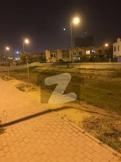 ڈی ایچ اے فیز 8 - زون بی ڈی ایچ اے فیز 8,ڈی ایچ اے ڈیفینس,کراچی میں 5 مرلہ رہائشی پلاٹ 5.1 کروڑ میں برائے فروخت۔