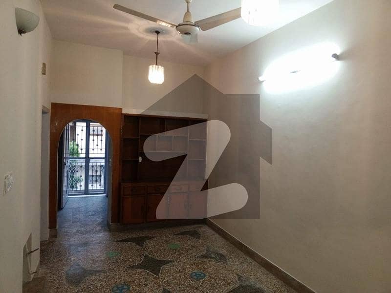 House Available For Rent In Satellite Town House Available For Rent In Satellite Town