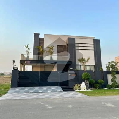 01 KANAL MODERN DESIGN HOUSE FOR SALE 1 Years Uesd & 1 Bed Uesd only Fully loaded Furnished Original pictures 01 KANAL MODERN DESIGN HOUSE FOR SALE 1 Years Uesd & 1 Bed Uesd only Fully loaded Furnished Original pictures