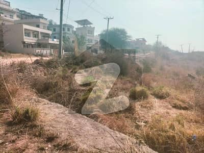 Gulshanabad Sector 4 ( 1 Kanal Plot ) Good Location Boulevard Category Plot