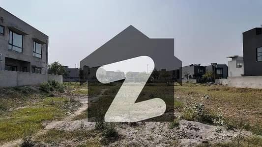 ڈی ایچ اے 9 ٹاؤن - بلاک ای ڈی ایچ اے 9 ٹاؤن,ڈی ایچ اے ڈیفینس,لاہور میں 5 مرلہ رہائشی پلاٹ 85.0 لاکھ میں برائے فروخت۔