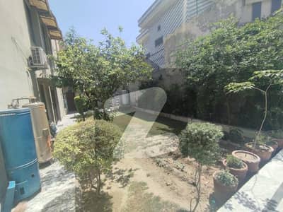 LUXURY HOUSE FOR SALE