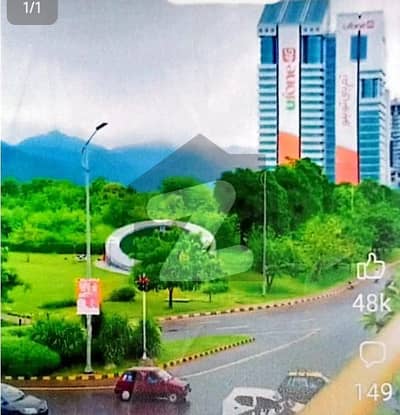 بلیو ایریا اسلام آباد میں 64 کنال کمرشل پلاٹ 900.0 ارب میں برائے فروخت۔