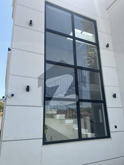 1 Kanal Designer House Park Facing, Fully Furnished with Branded Furniture and Home Appliances, Super Hot Location. Dem 13 Cr negotiable