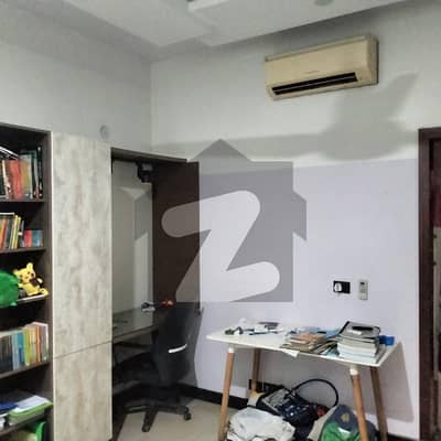 1 Kanal upper portion available for Rent in Johar Town