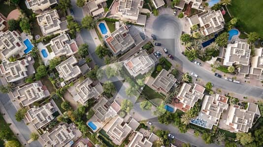Bahria Town Phase 8 - Block N Residential Plot Sized 10 Marla Is Available For Sale