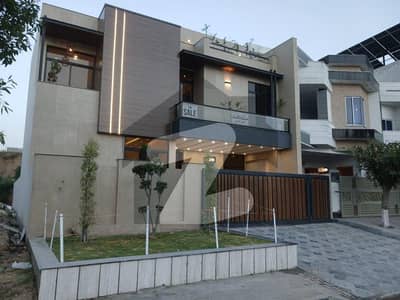 Designer HOUSE FOR SALE IN Multi Gardens B-17 ISLAMABAD Designer HOUSE FOR SALE IN Multi Gardens B-17 ISLAMABAD